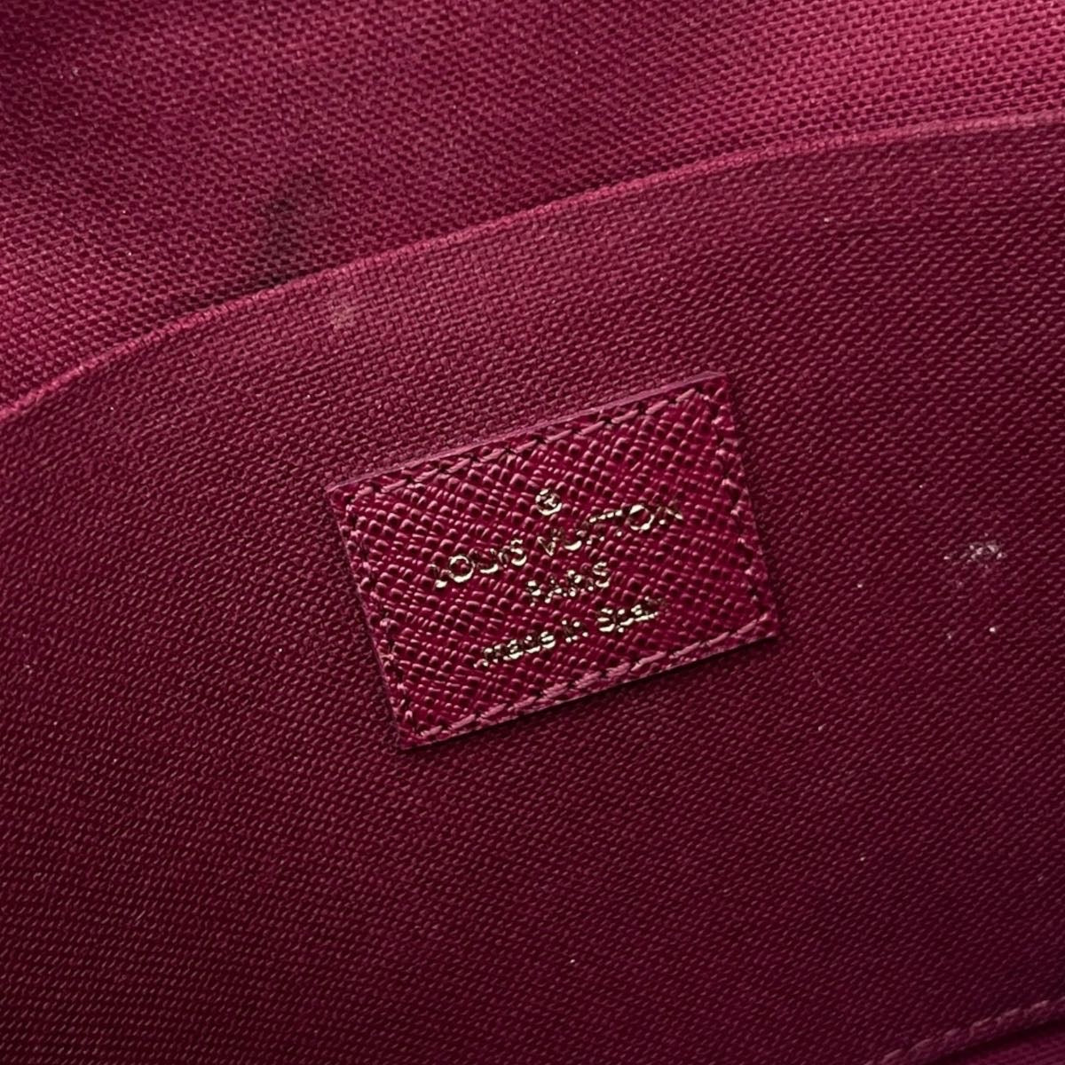 LOUIS VUITTON POCHETTE FÈLICIE