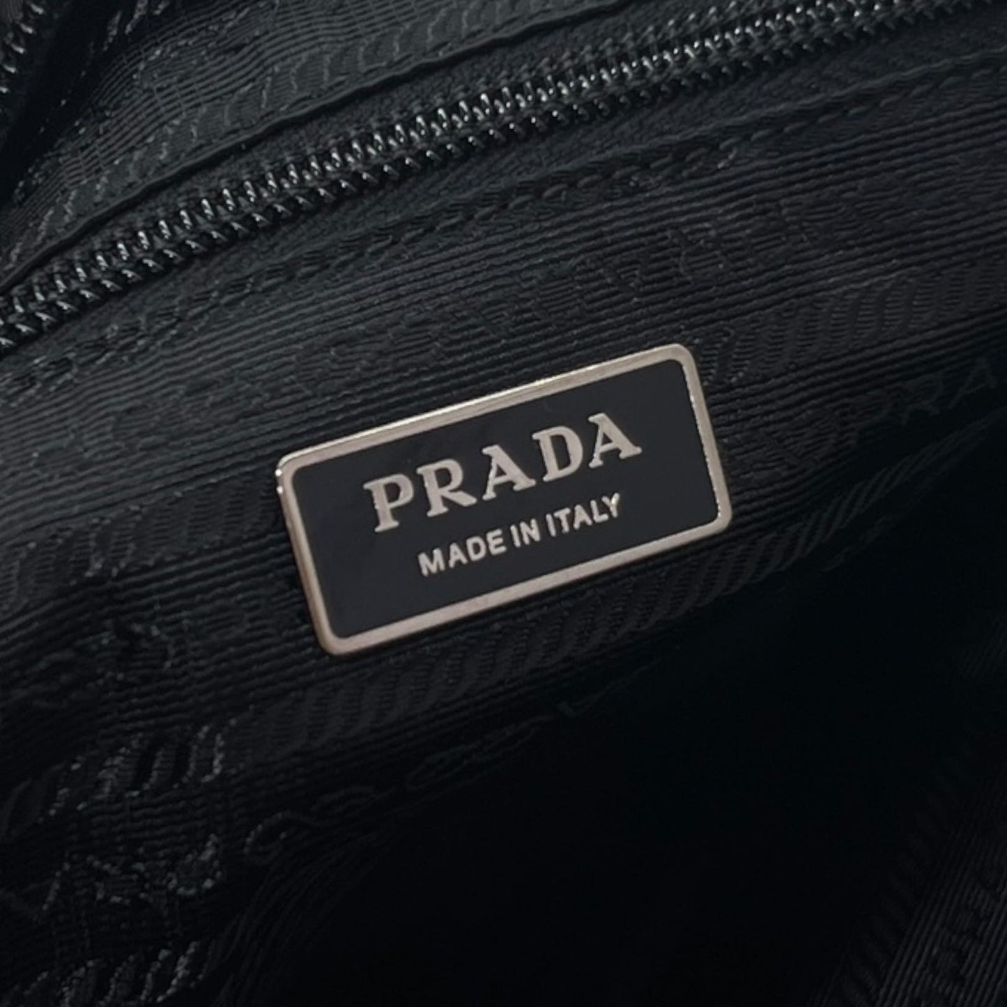 PRADA SHOPPING BAG IN NYLON