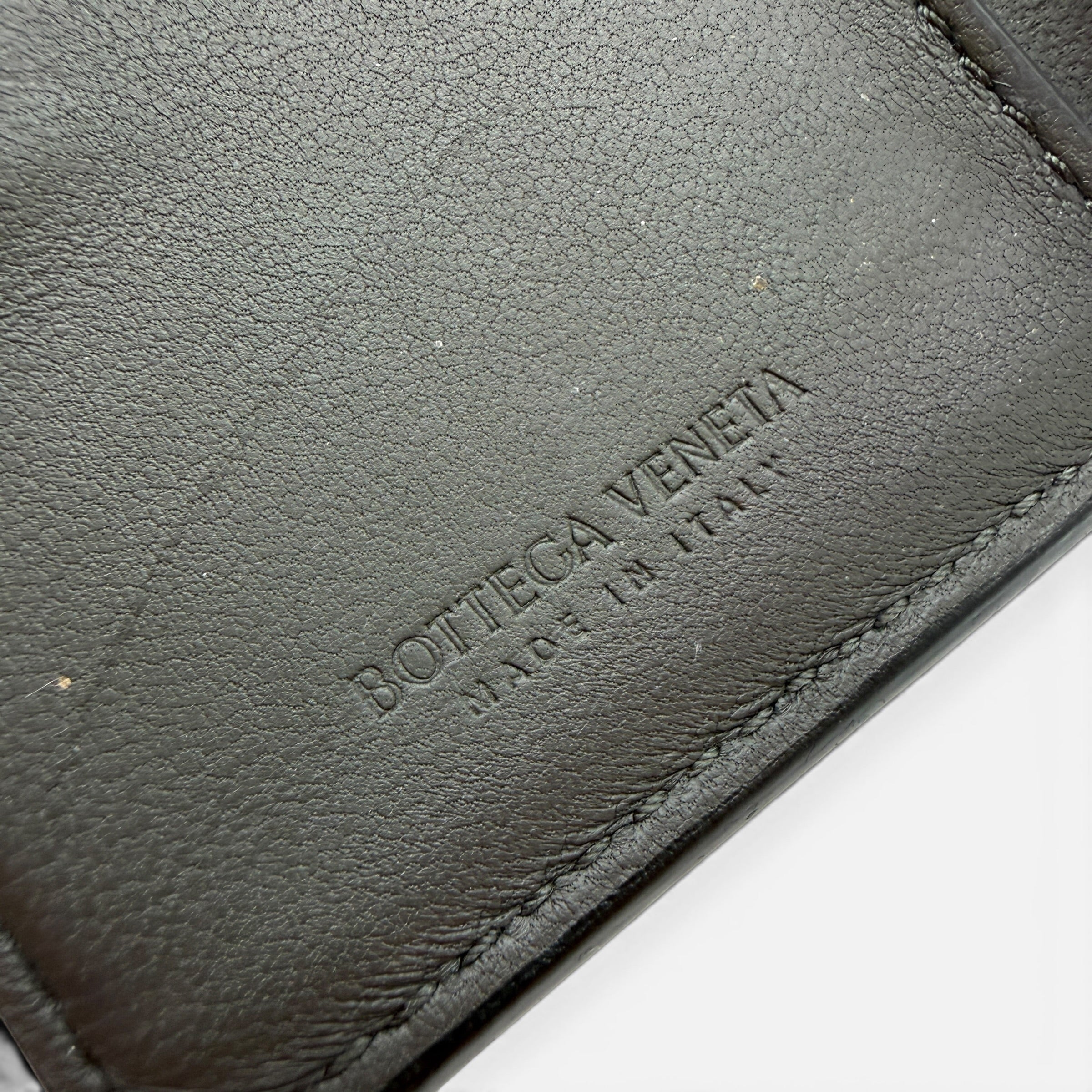Portafoglio intrecciato tri-fold