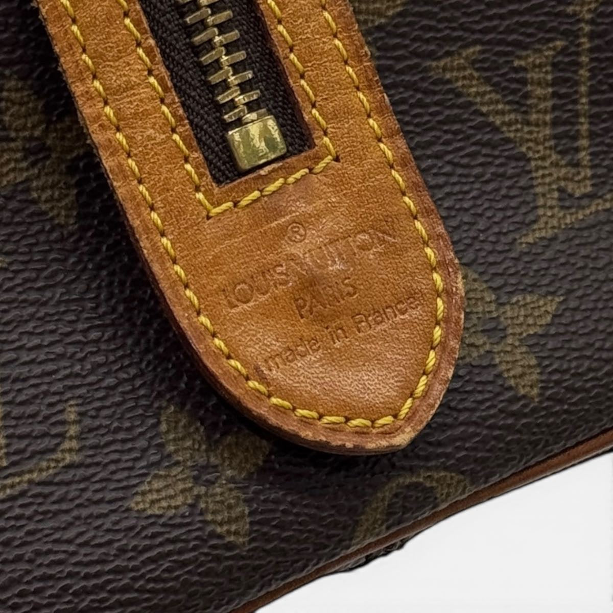 Trousse Patte Pression Monogram