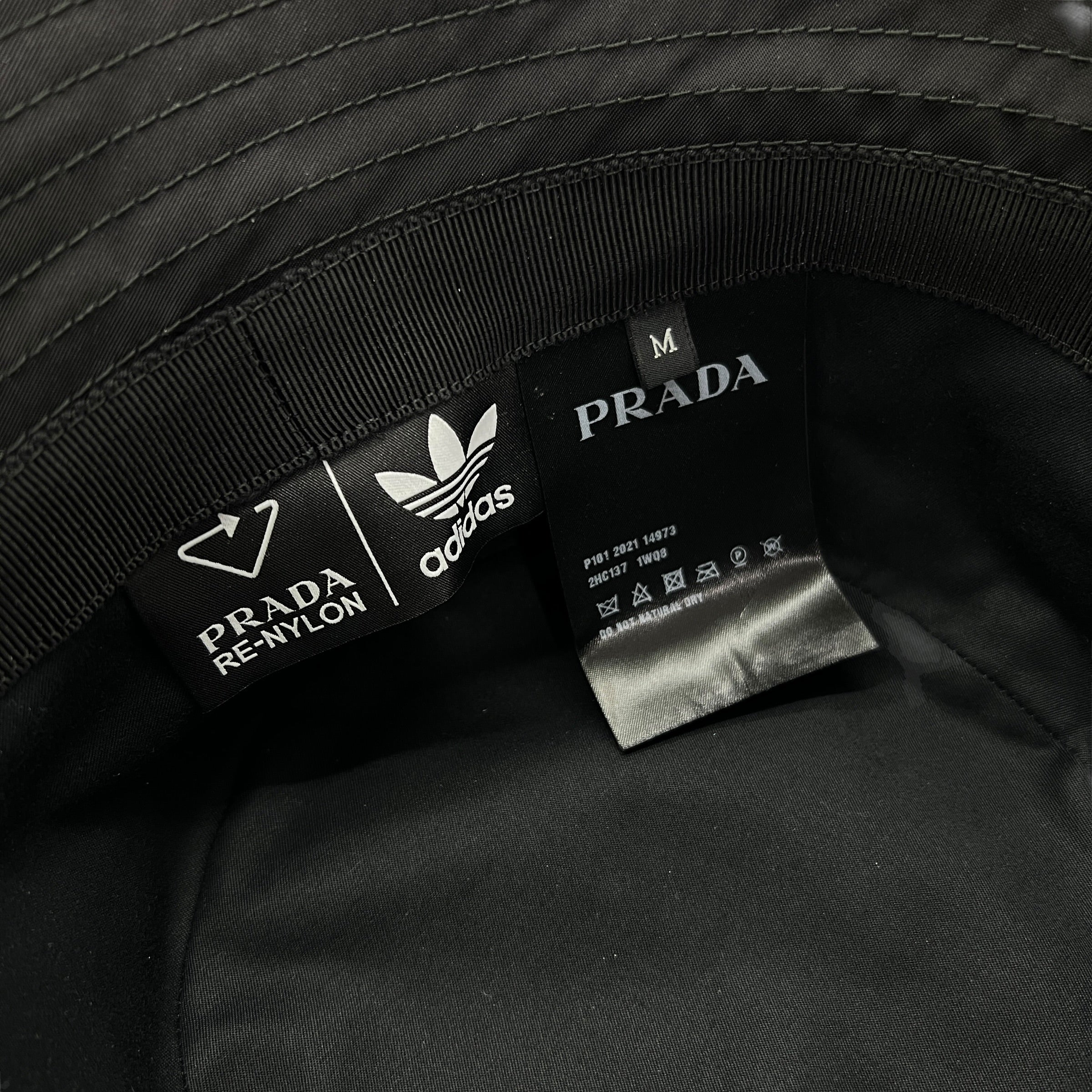 X Adidas cappello da pescatore Re-Nylon