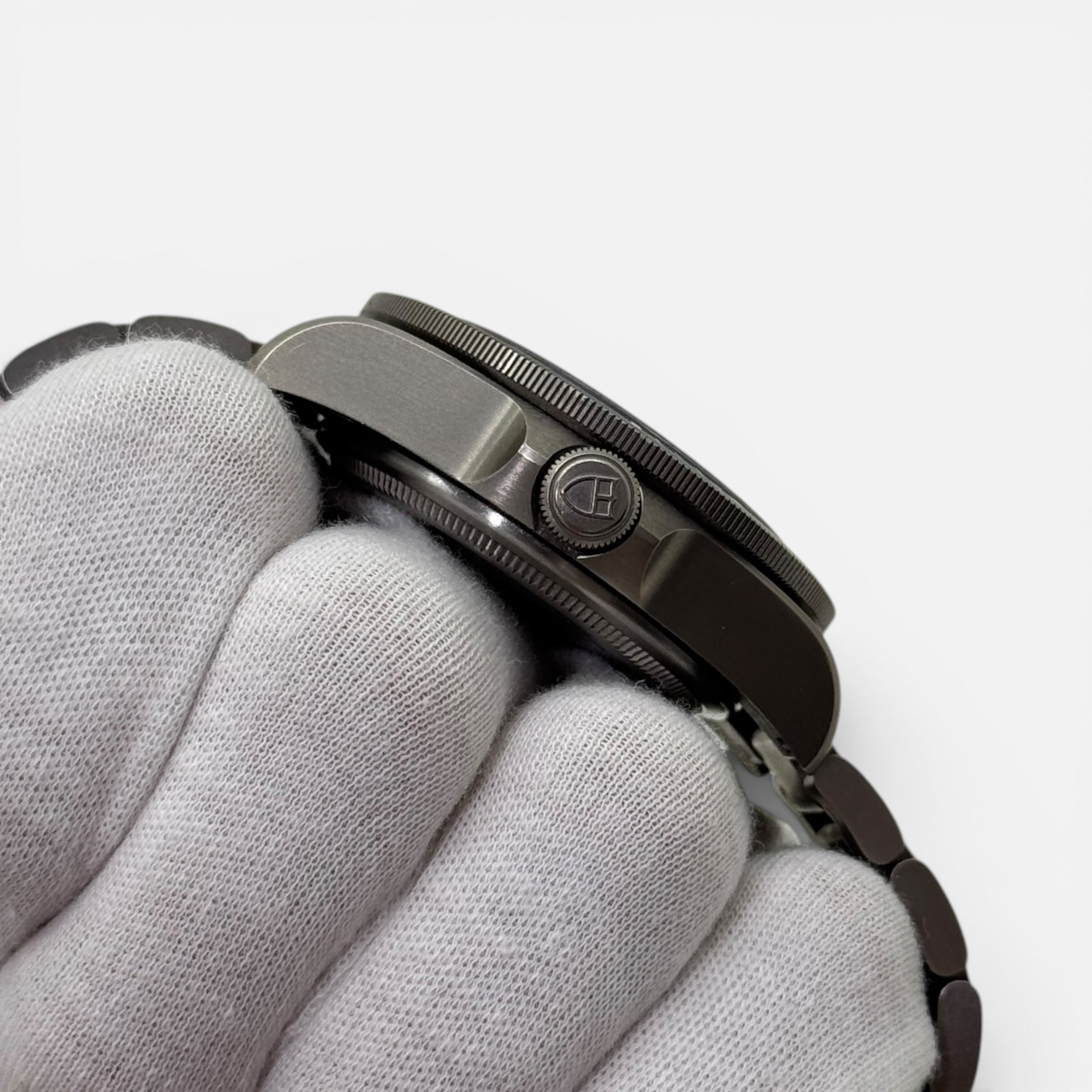 Pelagos 25600TB (2020)