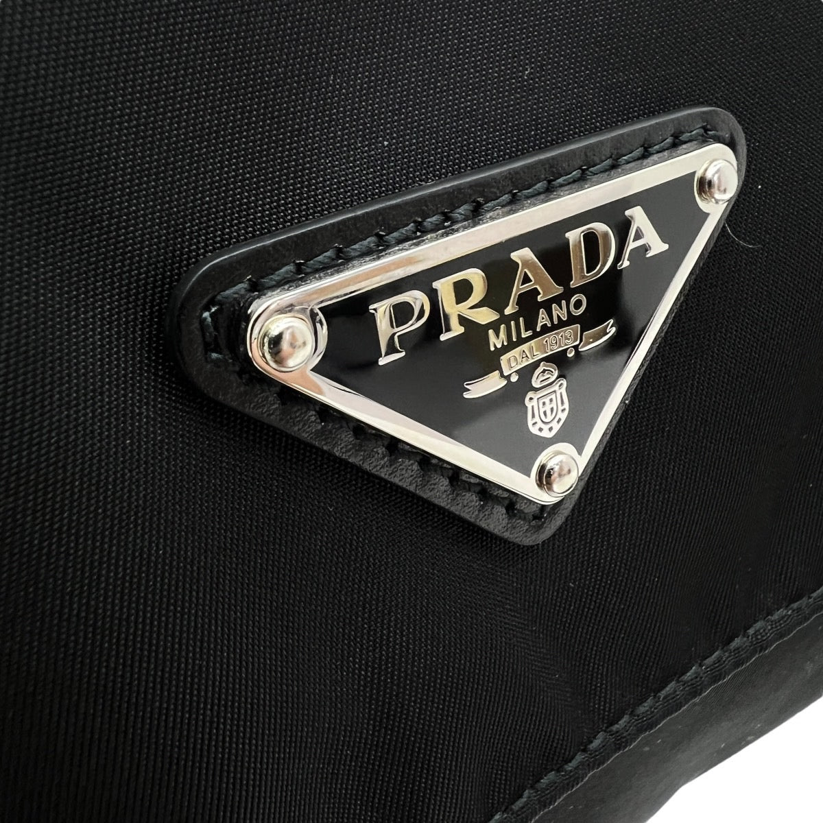PRADA BORSA A TRACOLLA IN NYLON