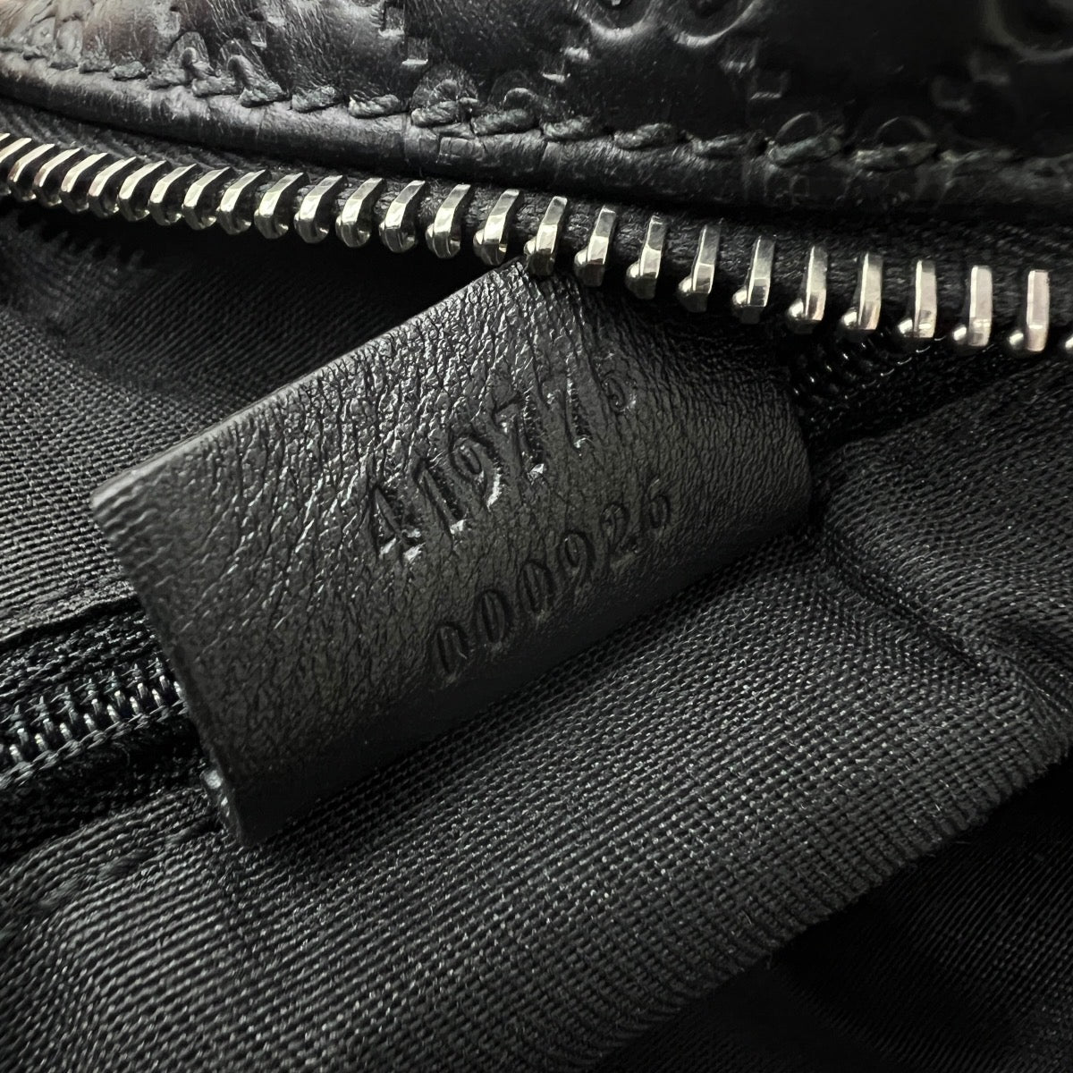 Porta necessaire in pelle Micro Guccissima