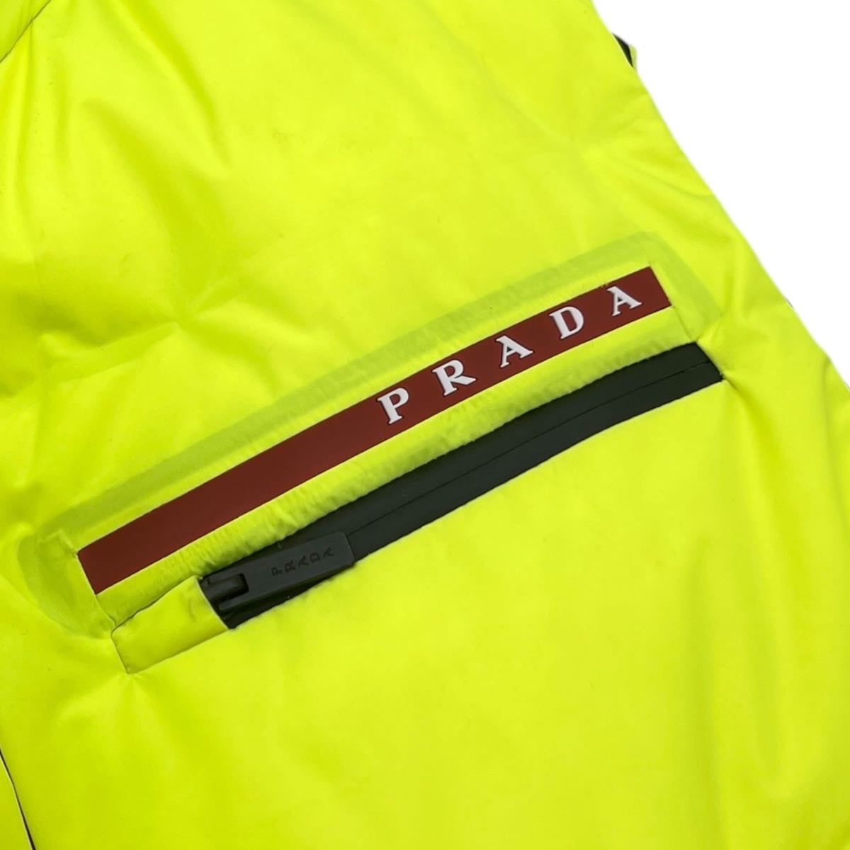 PRADA PIUMINO GILET IN RE-NYLON LIGHT TG L