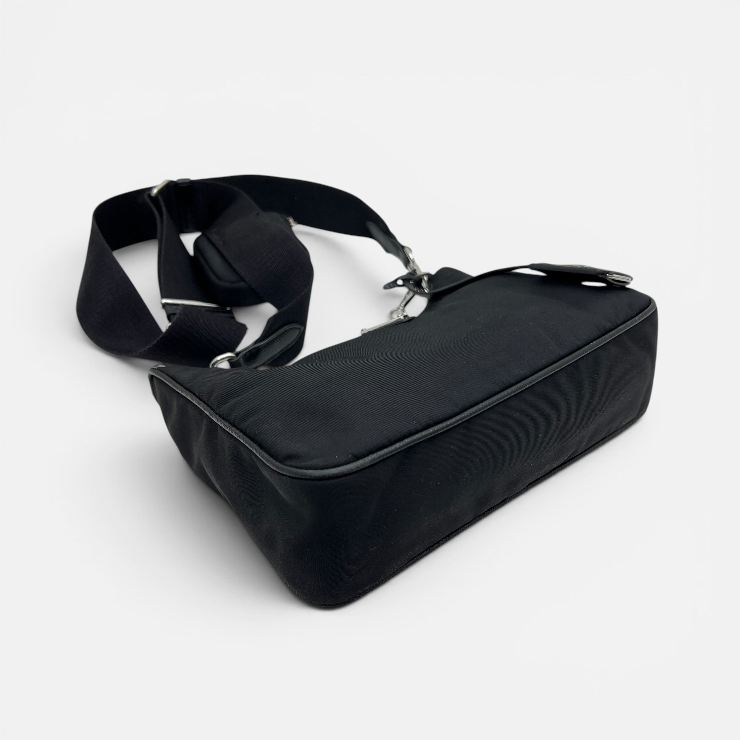 Borsa Re-Edition 2005 in Re-Nylon e Saffiano