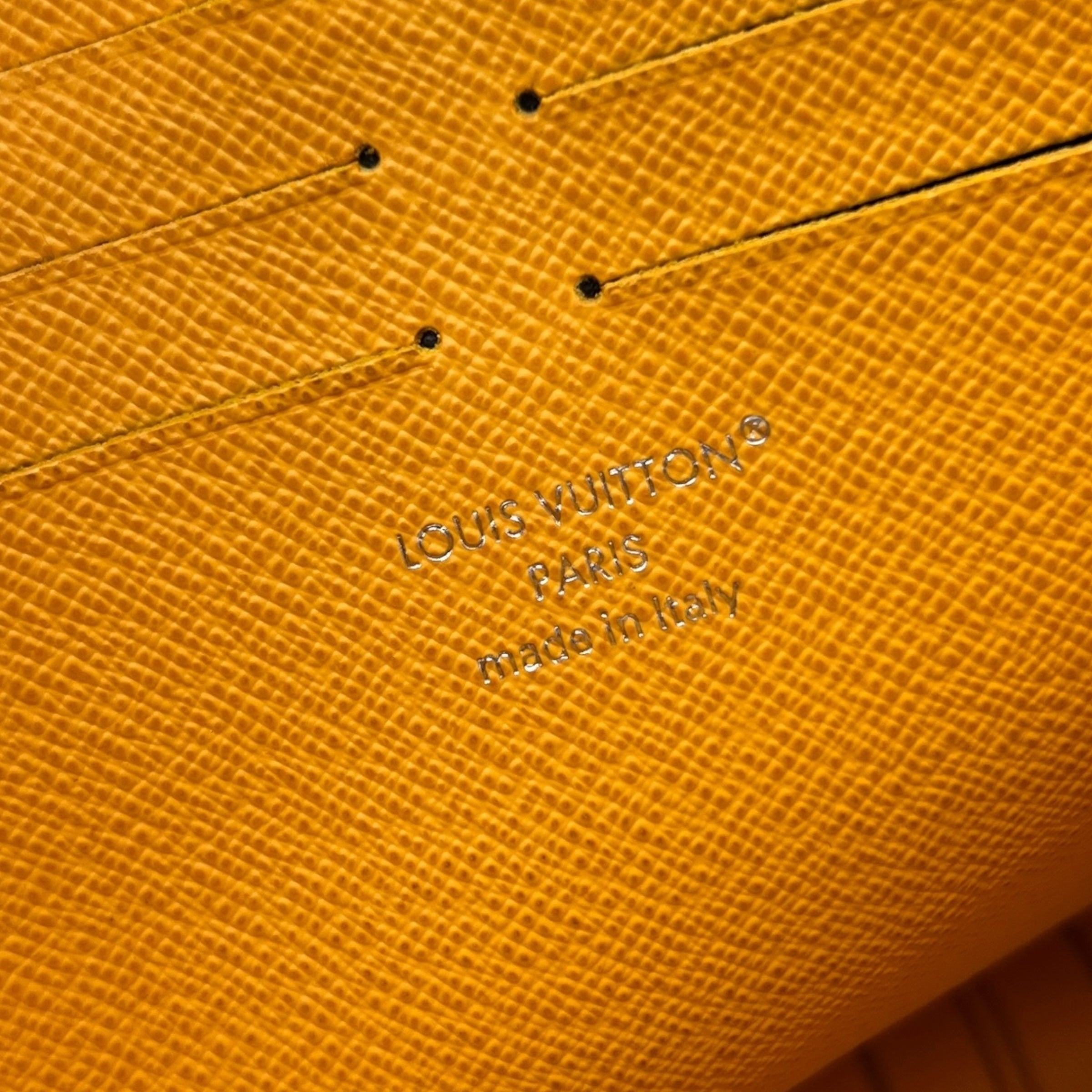 Pochette Voyage MM