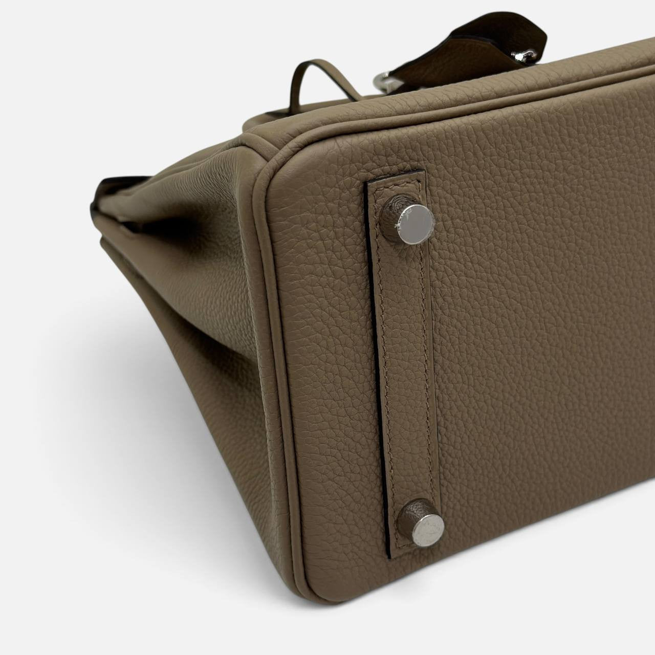 Birkin 25 Togo Beige Marfa 2025 - Nuova con pellicole