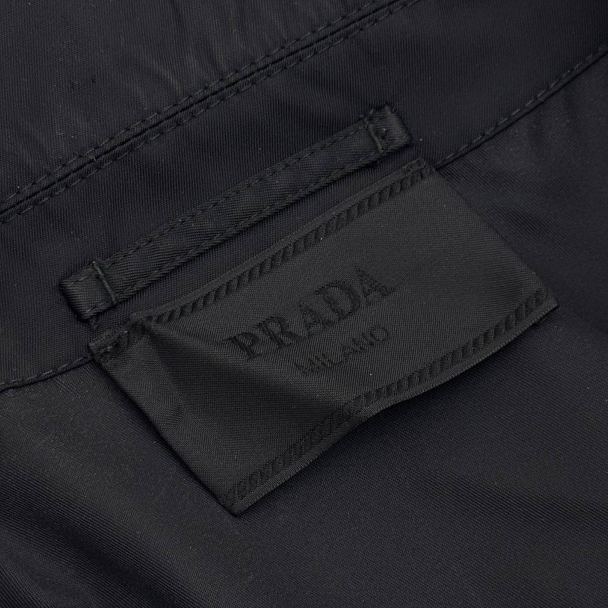 Blouson in Re-Nylon taglia L