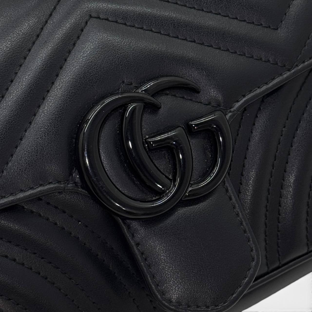 Borsa a spalla GG Marmont misura piccola