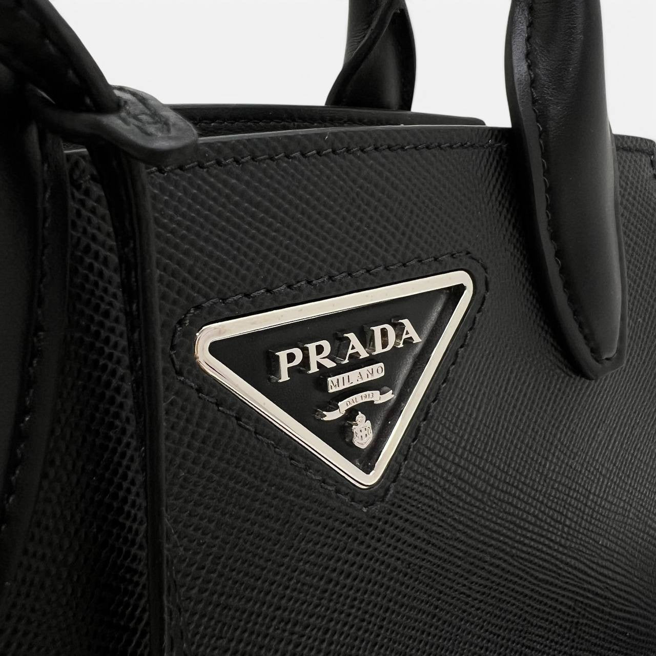 Borsa a tracolla in Saffiano