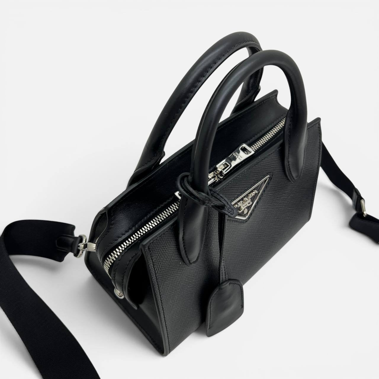 Borsa a tracolla in Saffiano