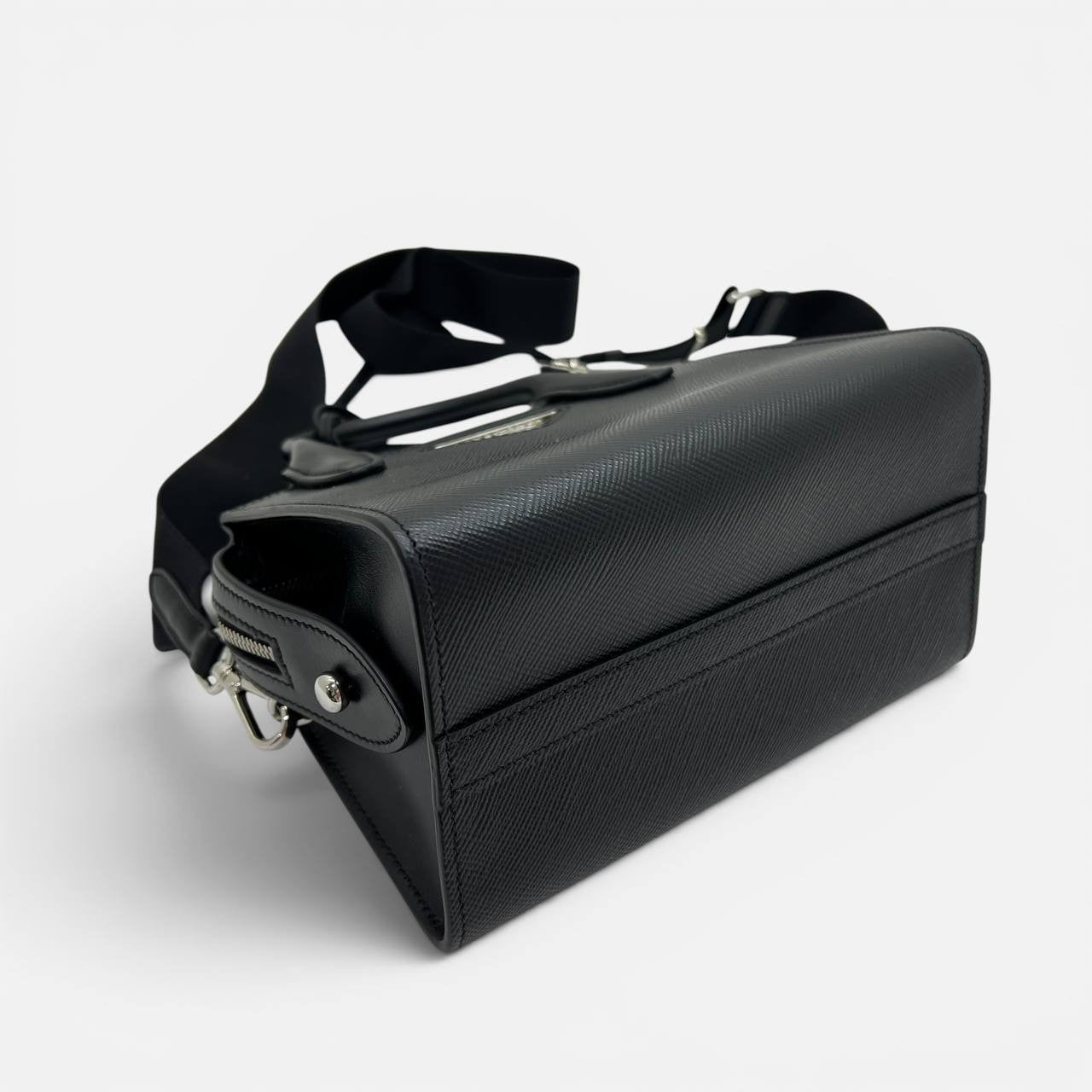 Borsa a tracolla in Saffiano