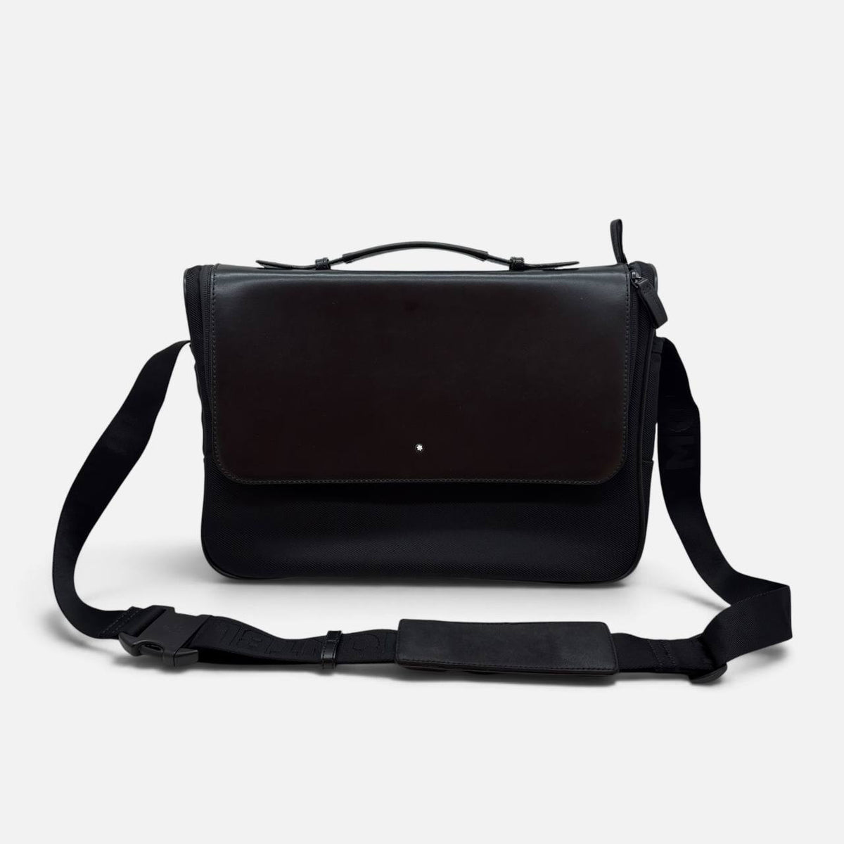 Borsa Messenger media NightFlight