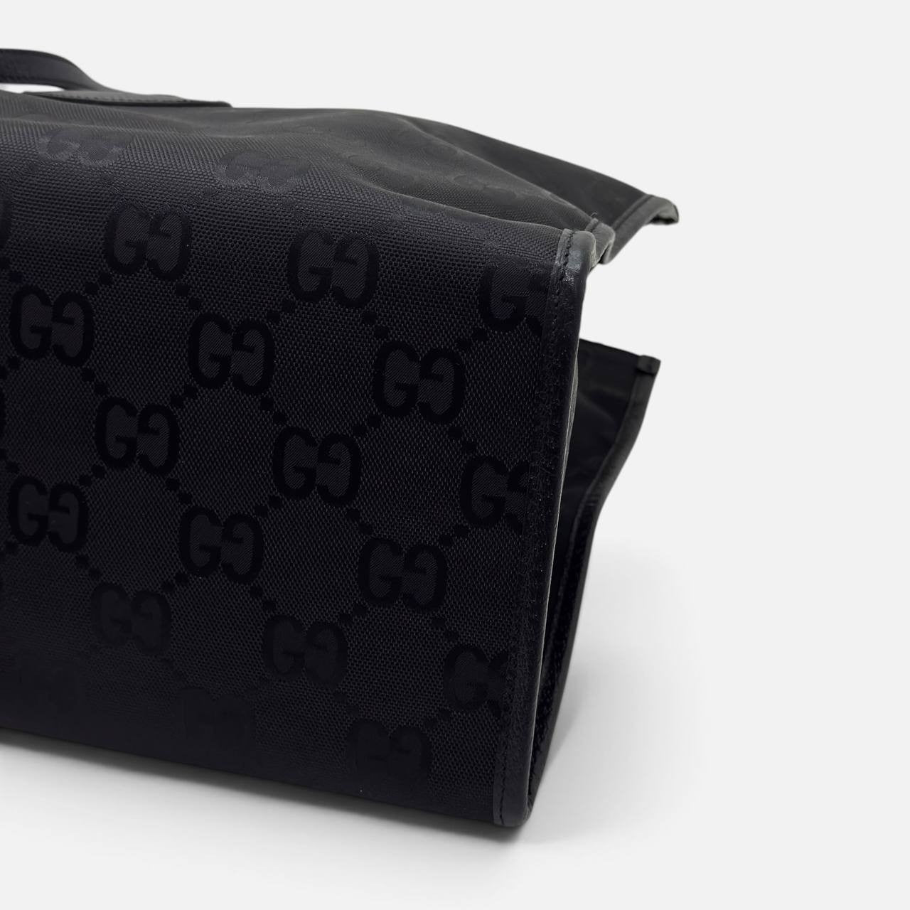 Borsa Shopping Off The Grid