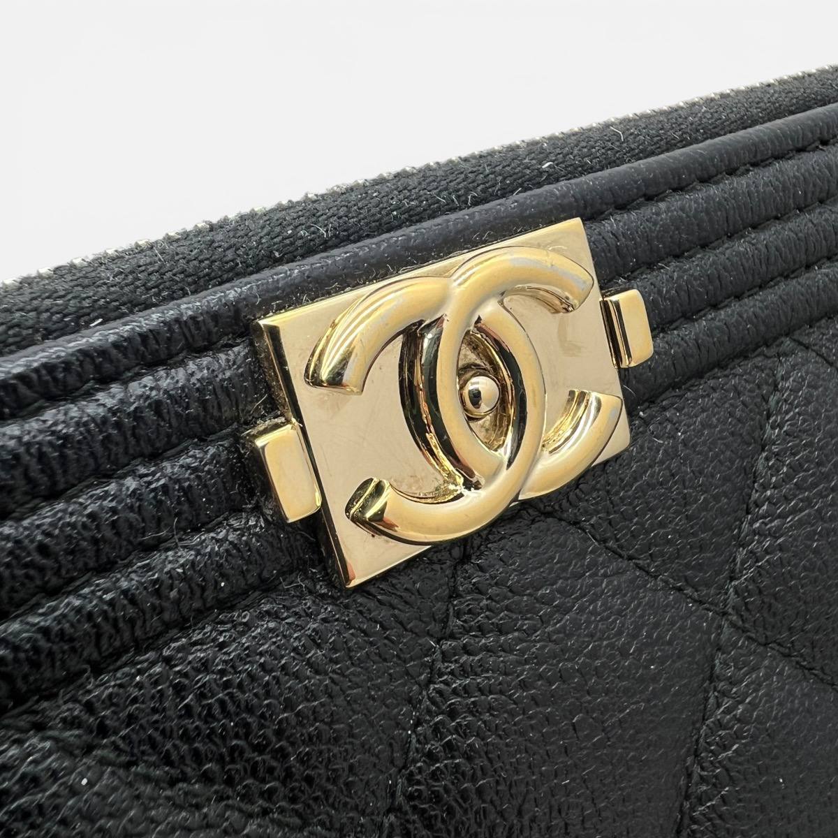 Boy pochette in pelle trapuntata