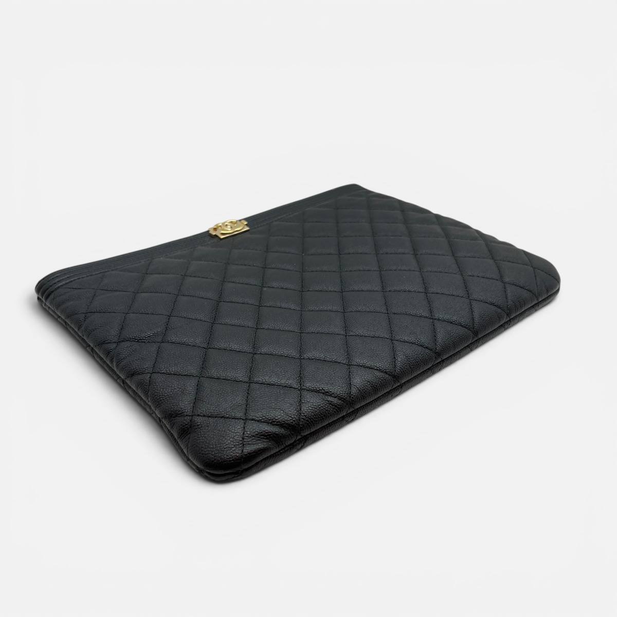 Boy pochette in pelle trapuntata