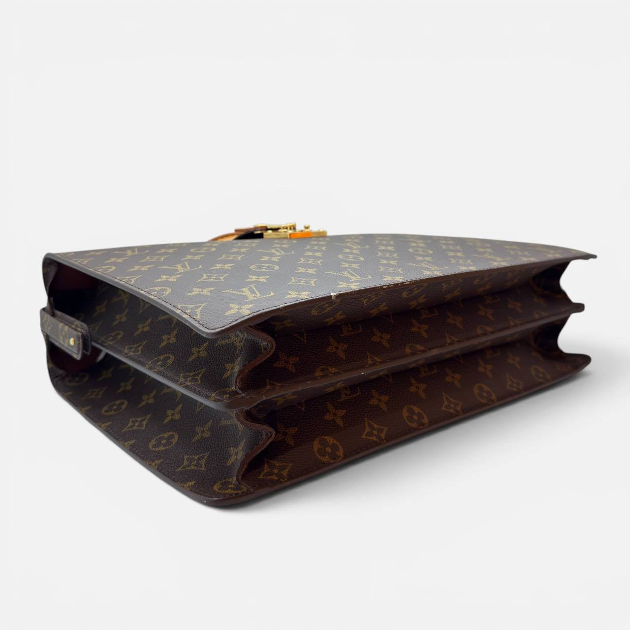 Cartella Monogram Serviette Fermoir