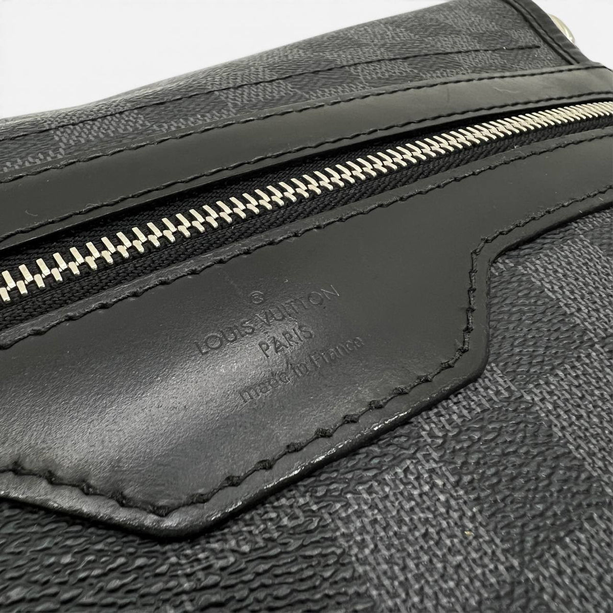 Daniel borsa messenger Damier