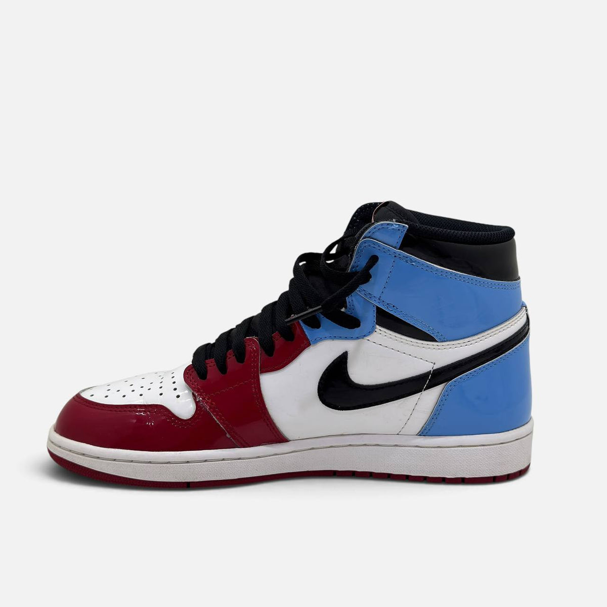 Jordan 1 Retro High Fearless UNC Chicago taglia 43