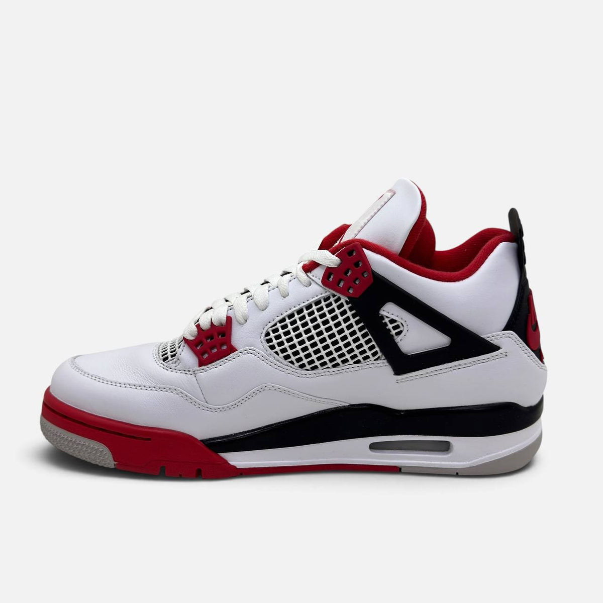 Jordan 4 Retro Fire Red (2020)