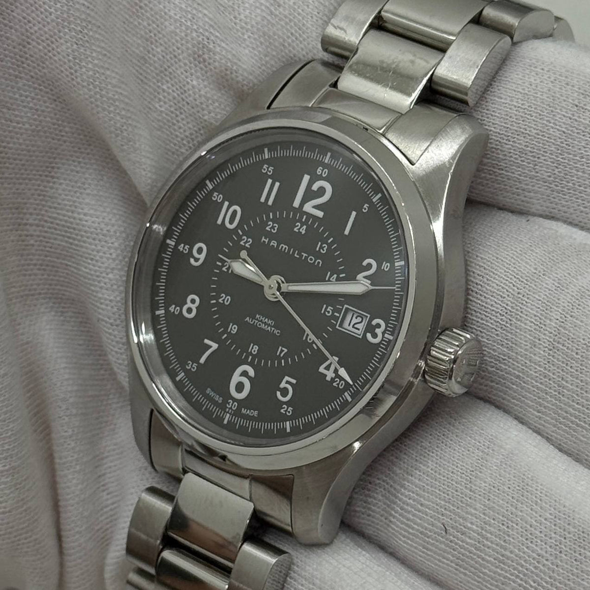 Khaki Field H705950
