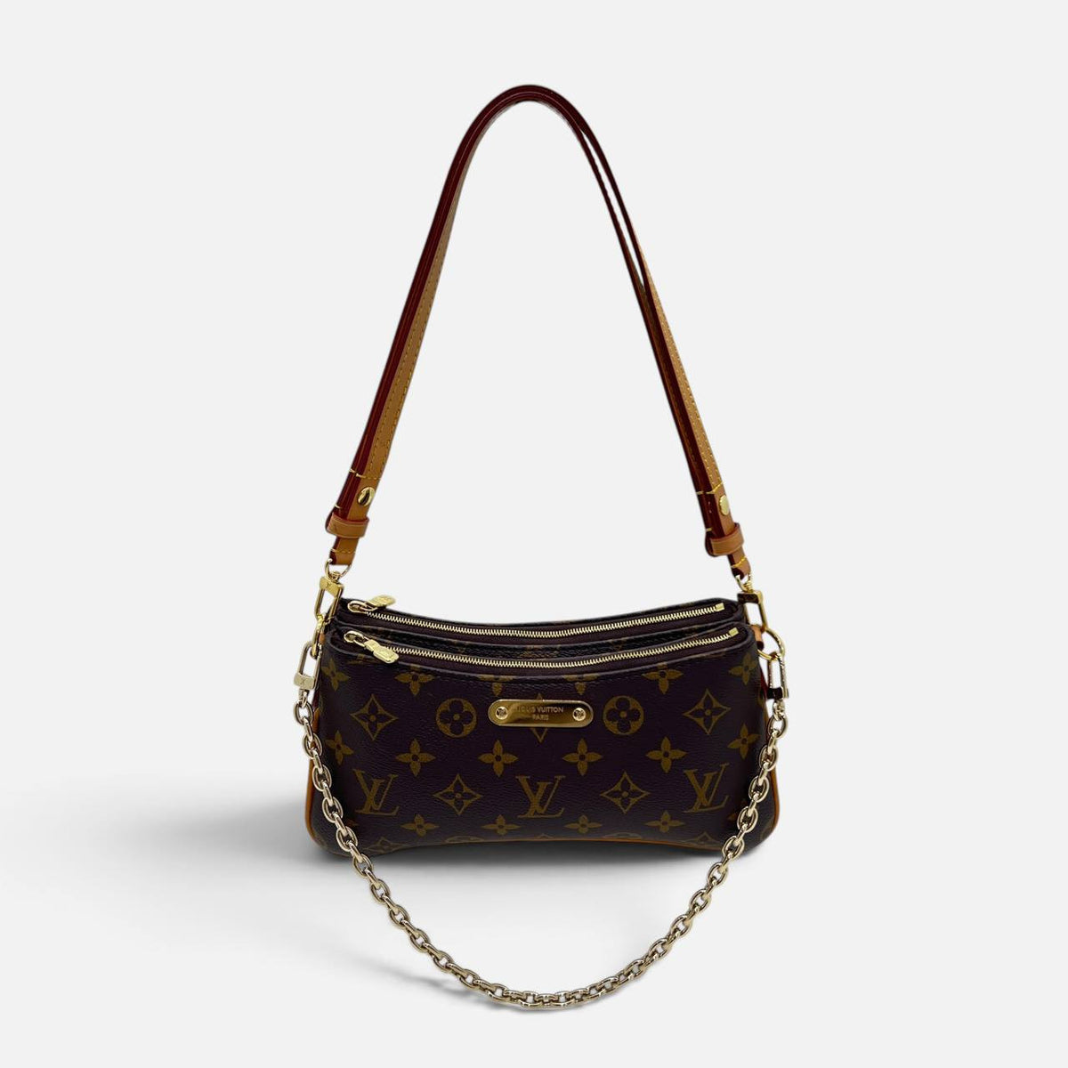 Monogram Liv