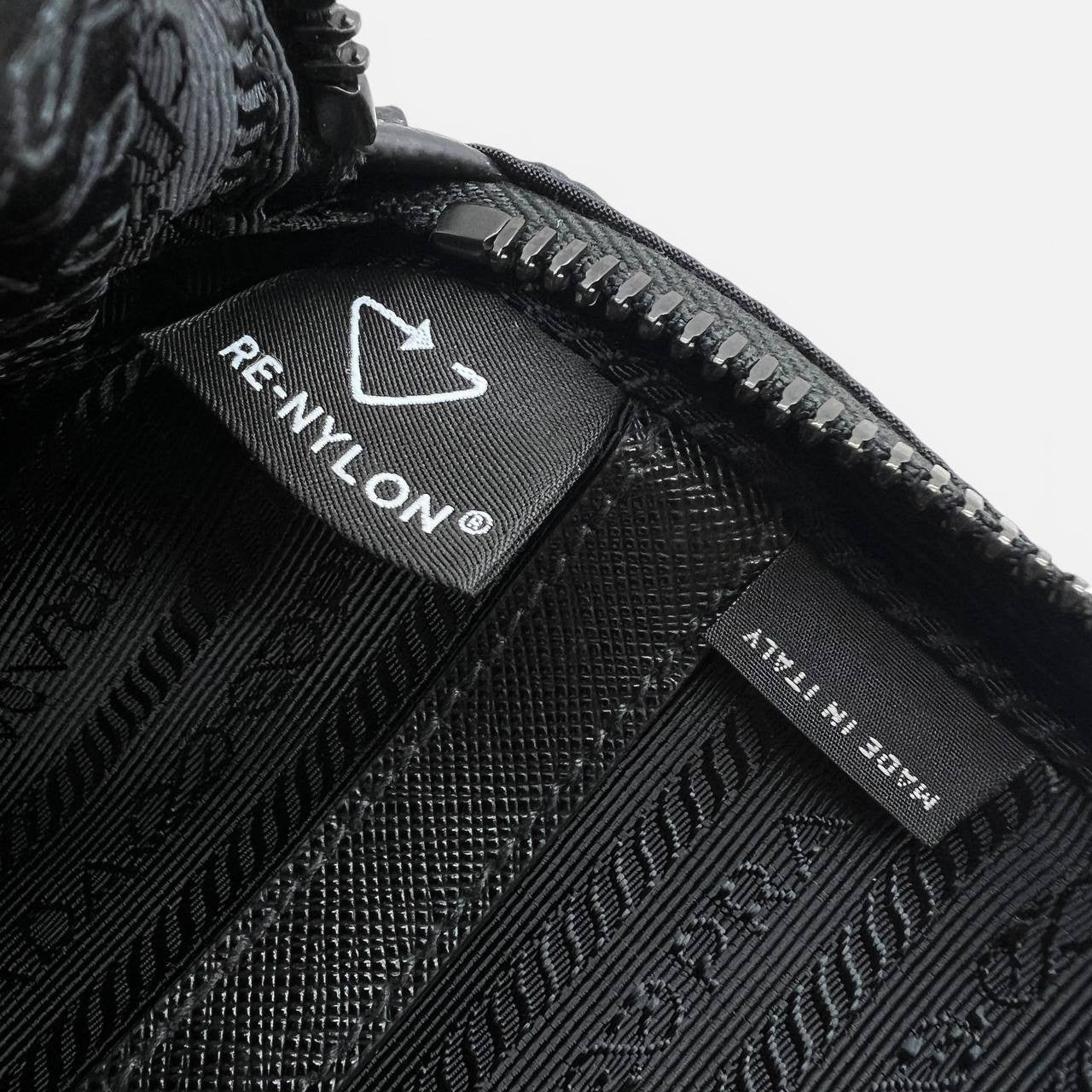 Monospalla in Nylon E Saffiano