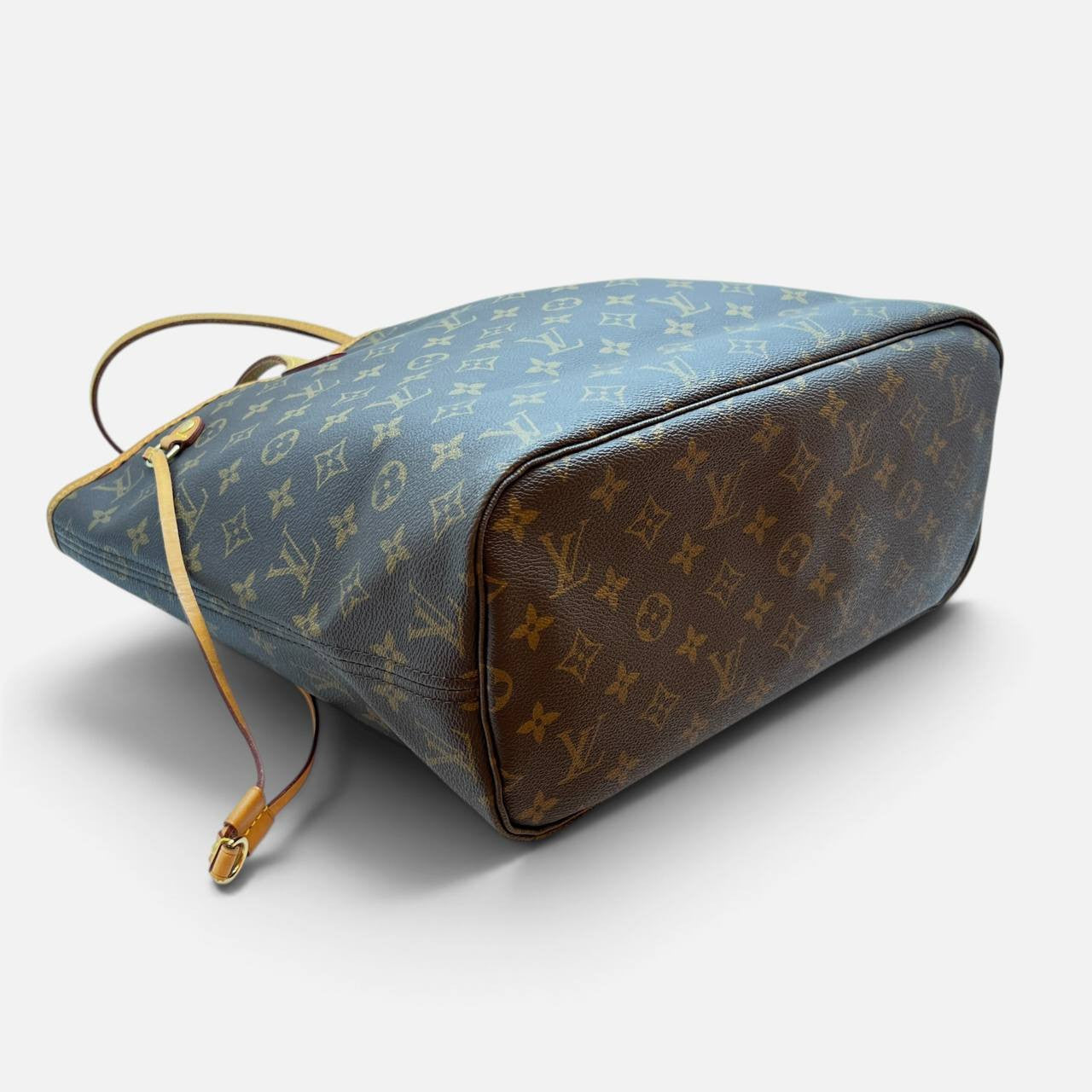 Neverfull MM Monogram