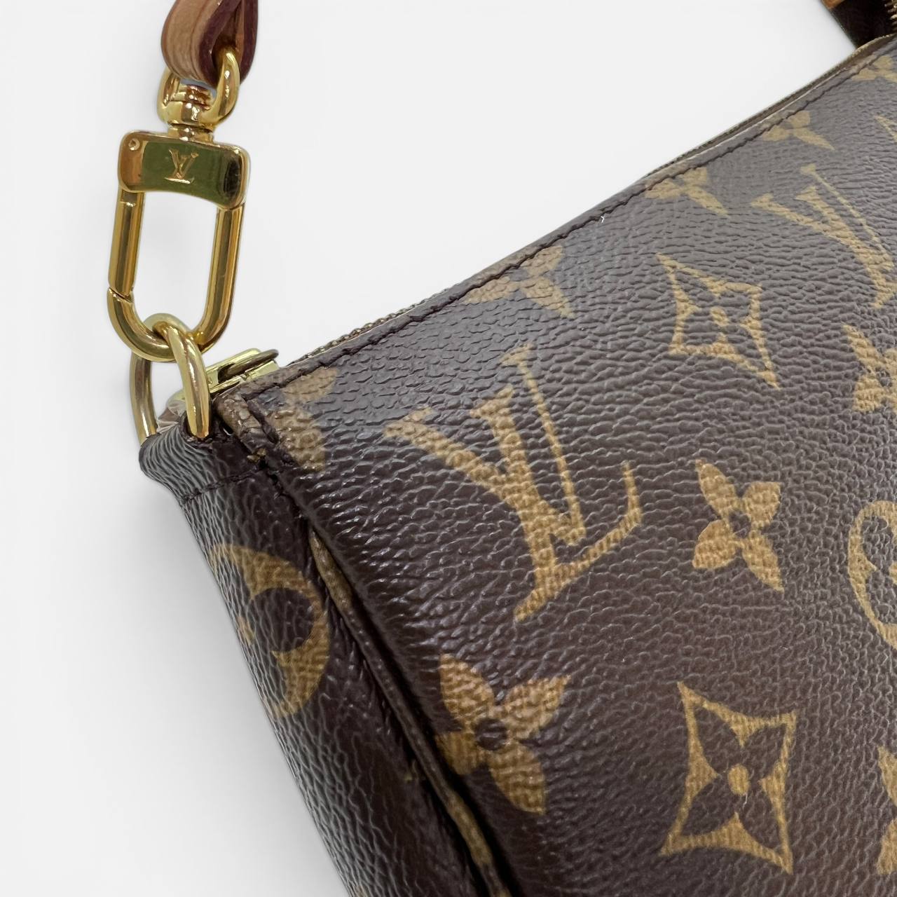 Pochette accessoire Monogram