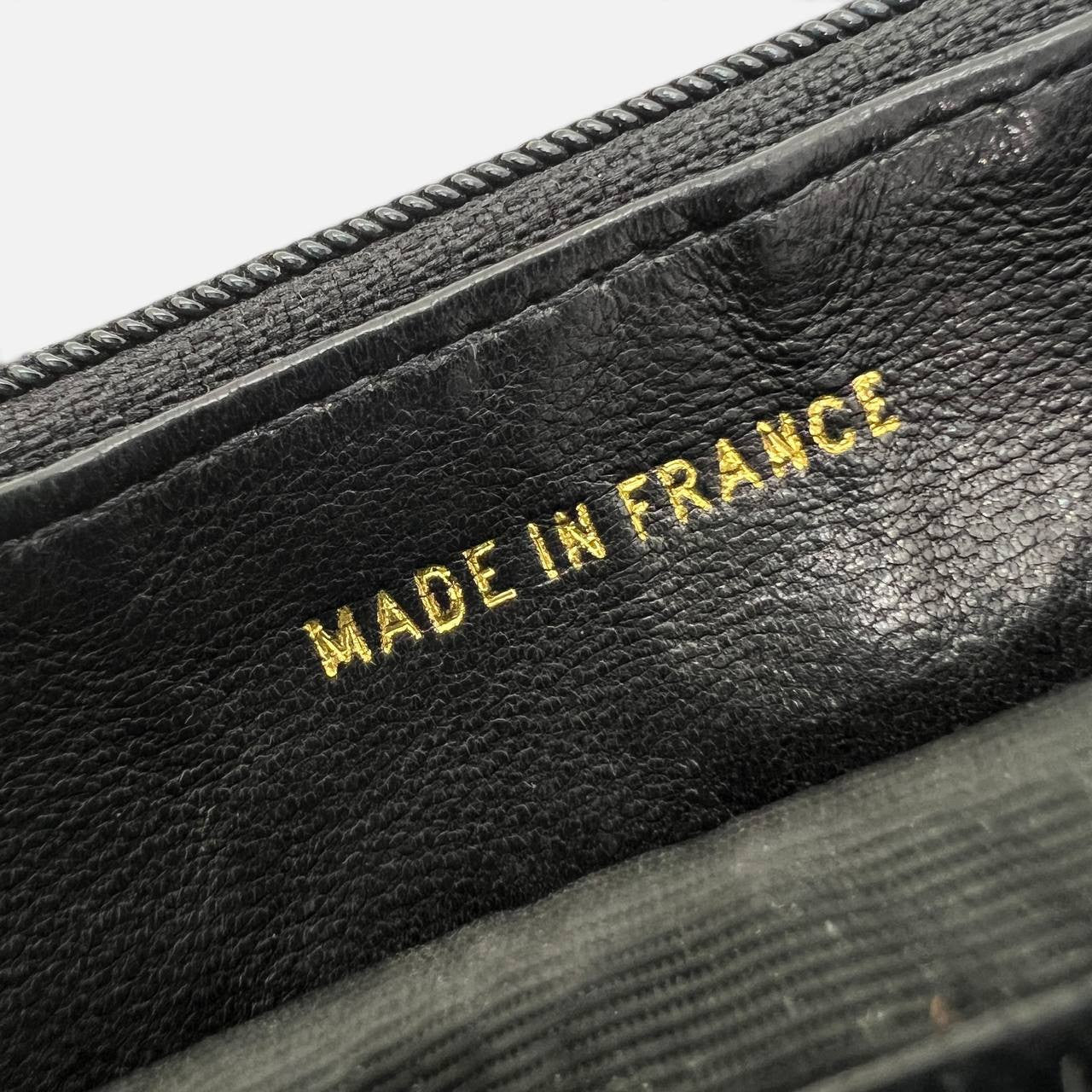 Pochette con catena