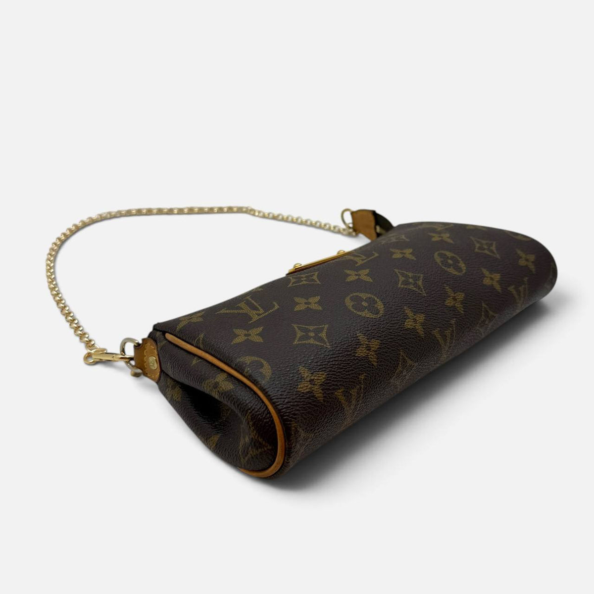 Pochette Eva