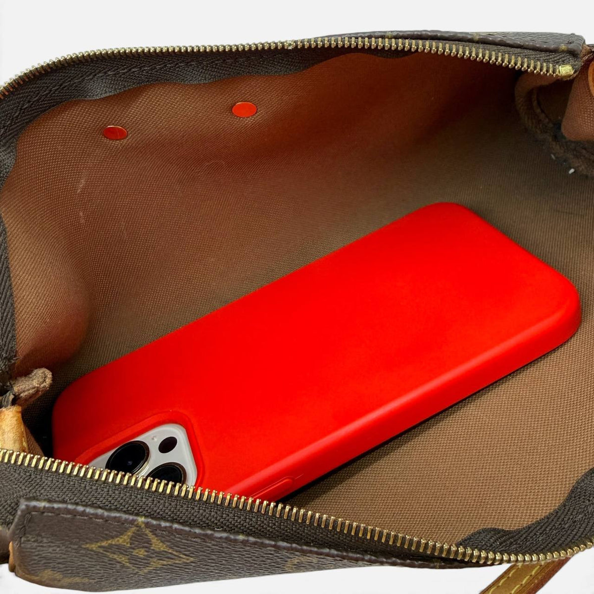 Pochette Eva