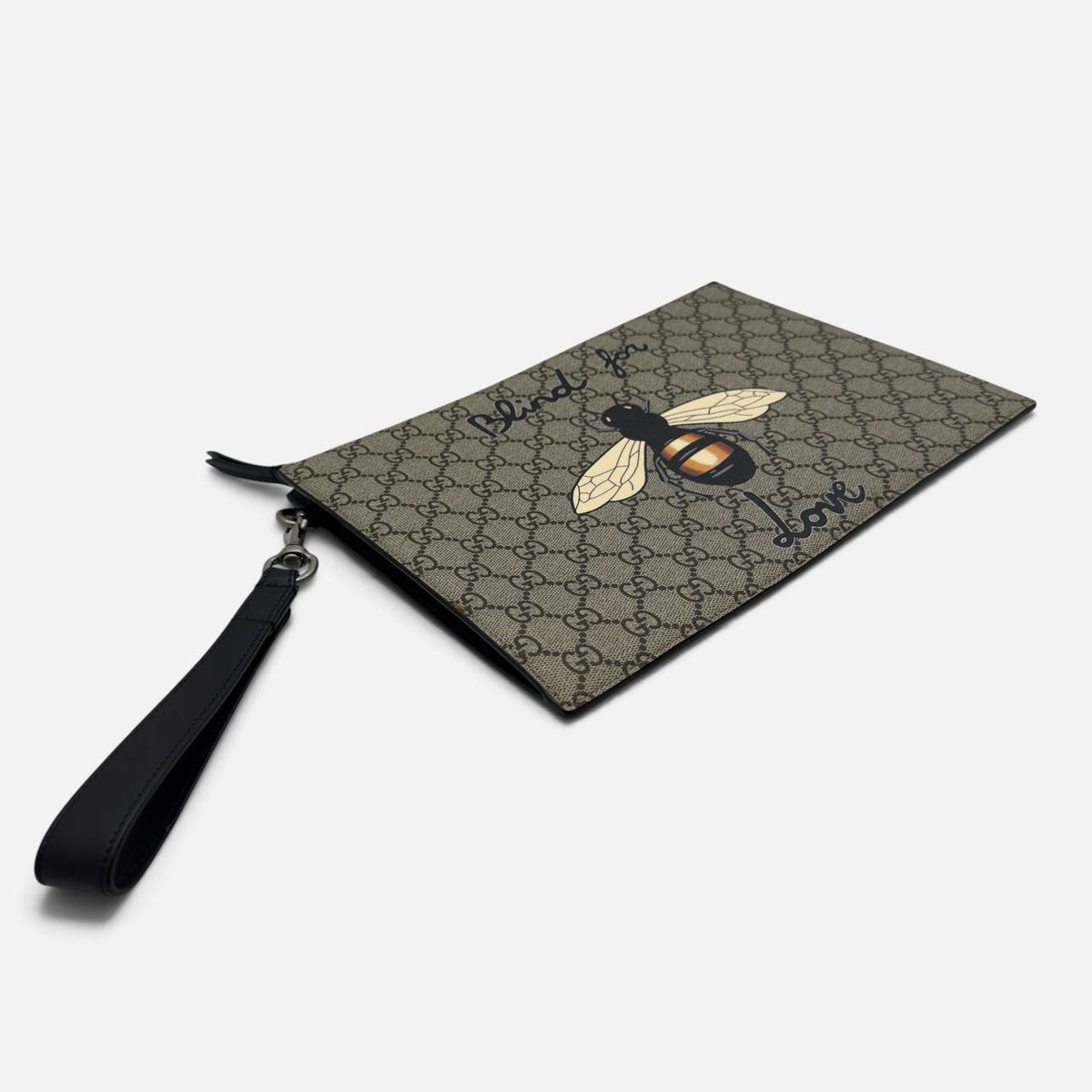 Pochette GG Supreme “Blind For Love” con stampa ape