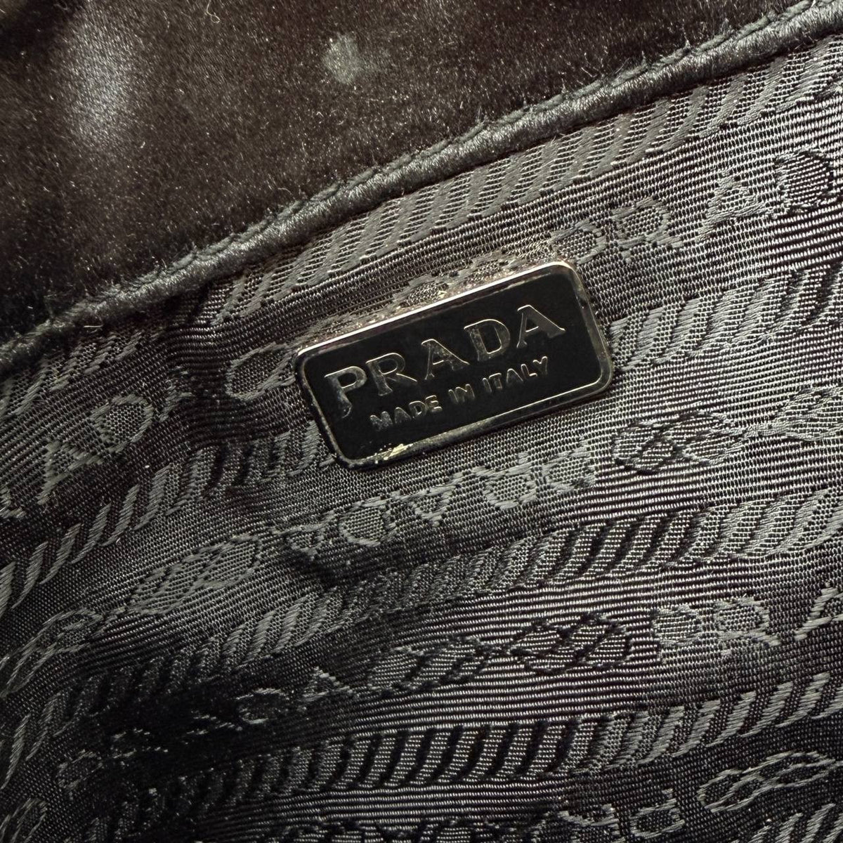 Pochette in seta