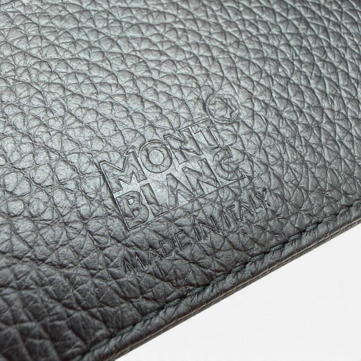 Portafoglio 6 tasche in pelle con grana
