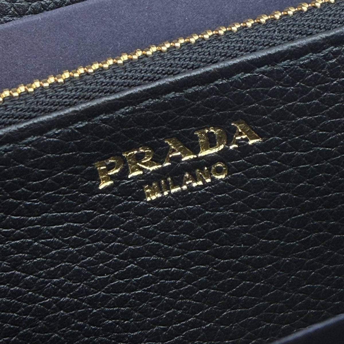 Portafoglio lungo in pelle nera