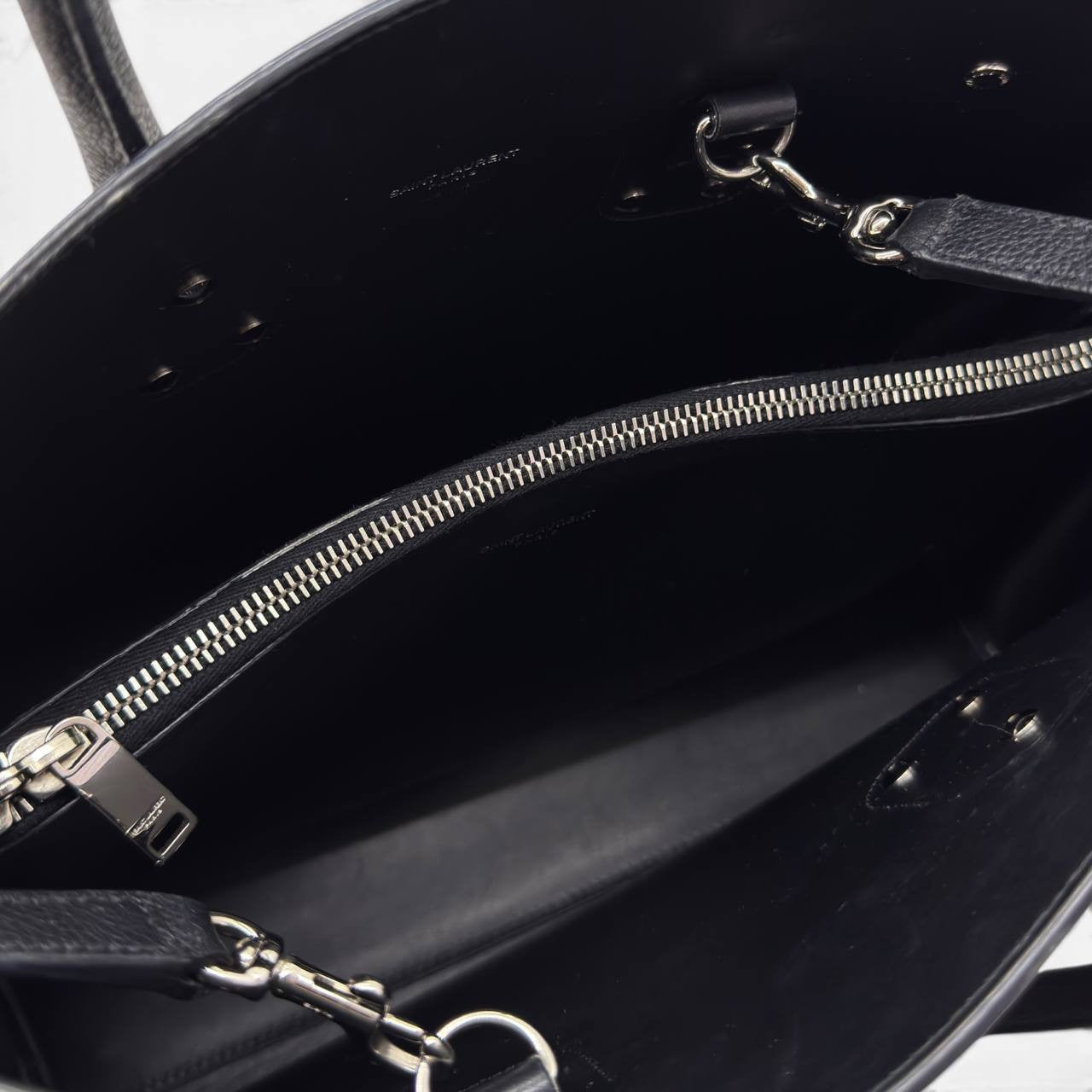 Sac De Jour in pelle martellata