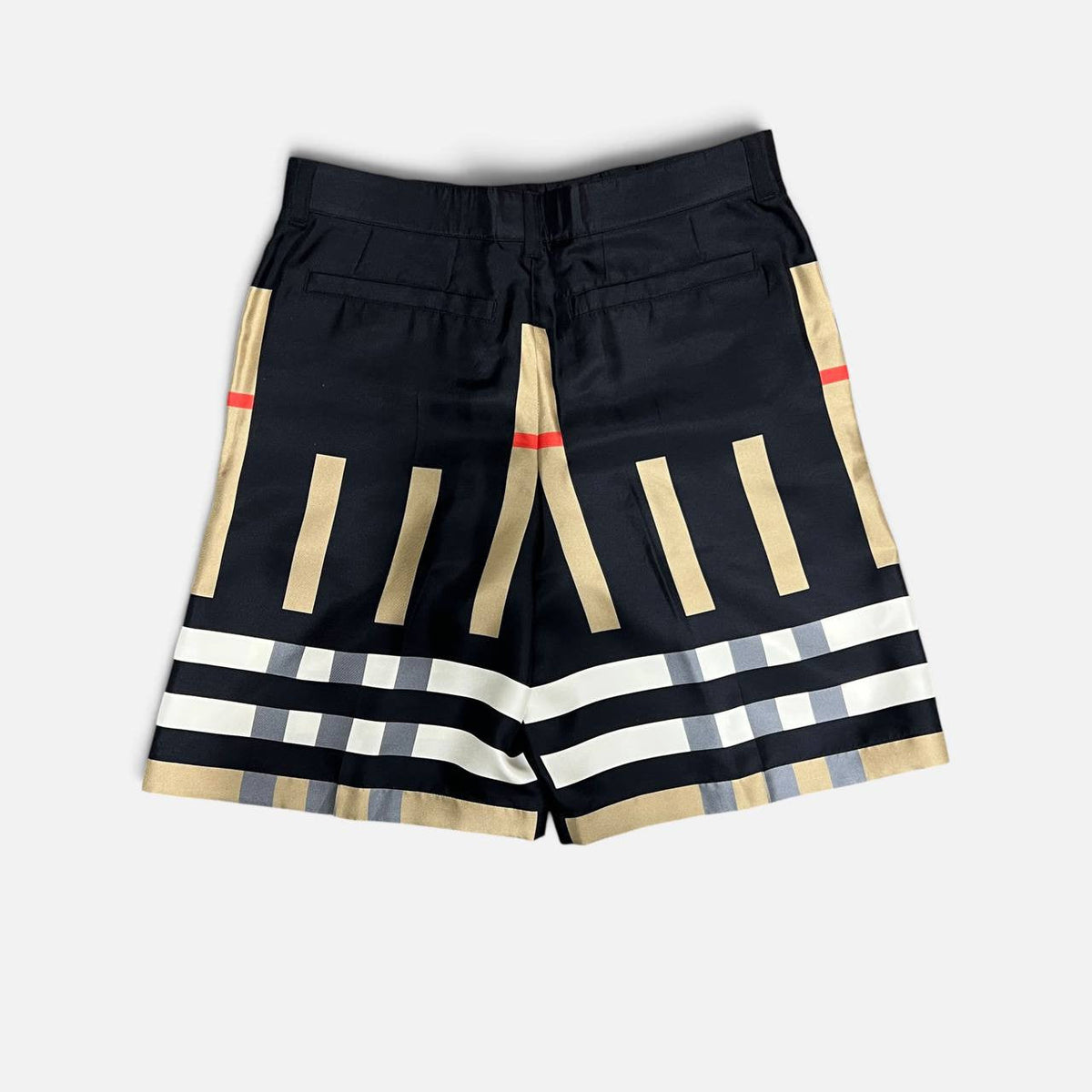Short da Donna in seta
