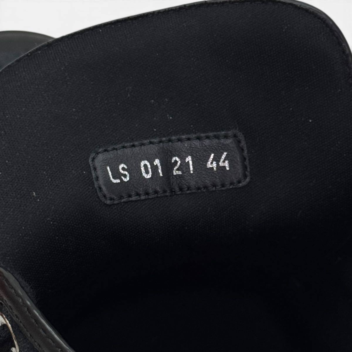 Sneakers B28 taglia 44