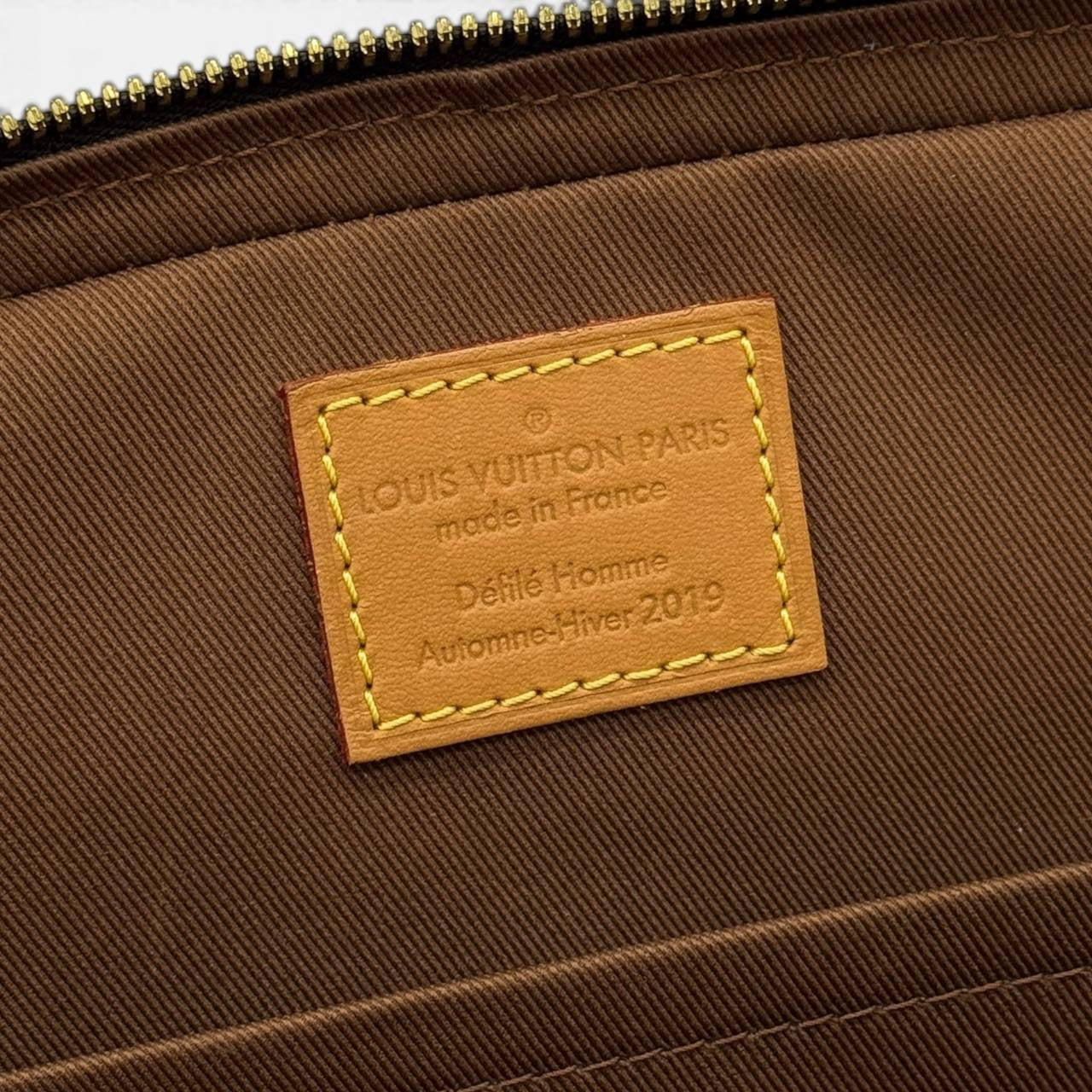 Soft Trunk Messenger