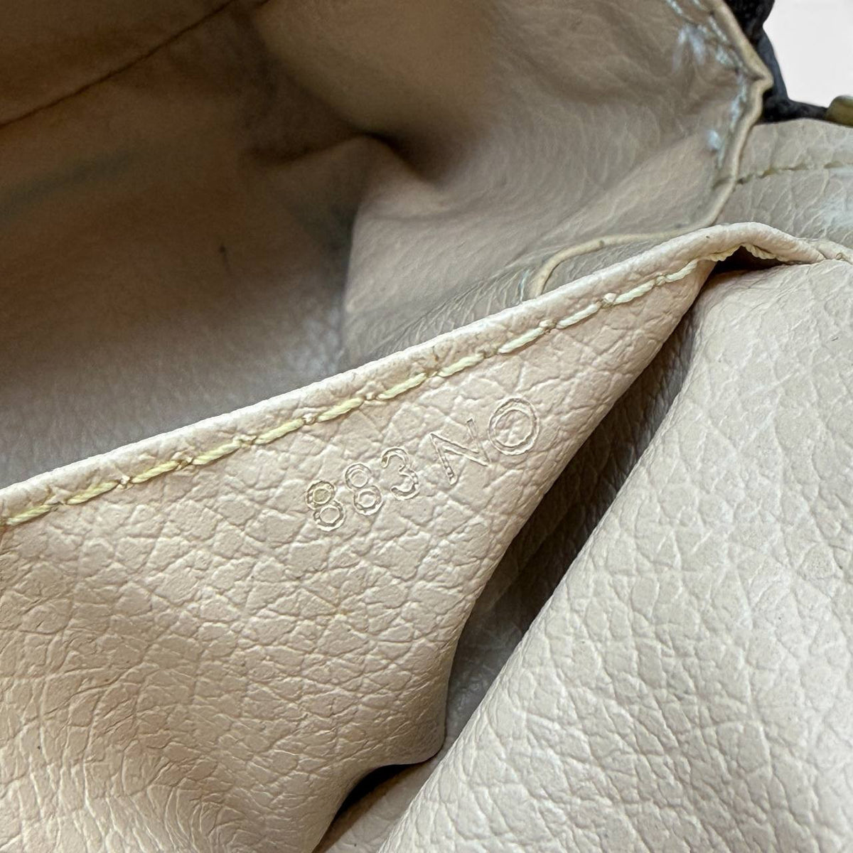 Trousse monogram
