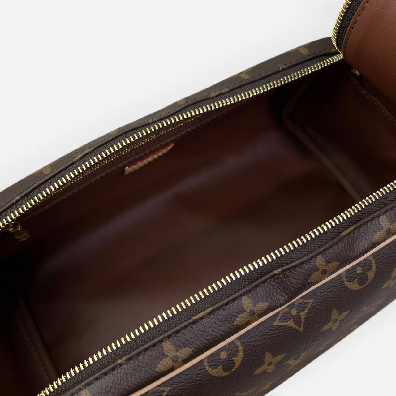 Trousse toilette Dopp Kit