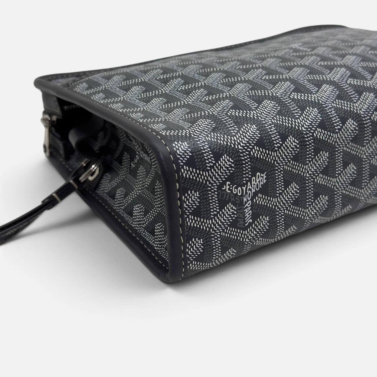 Trousse Toilette Jouve