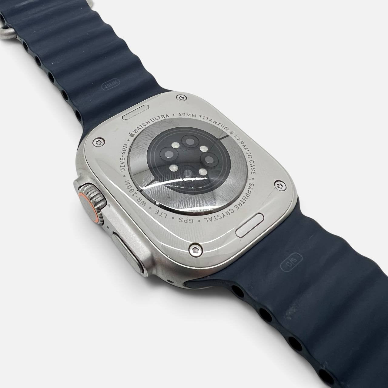Watch Ultra 49 mm