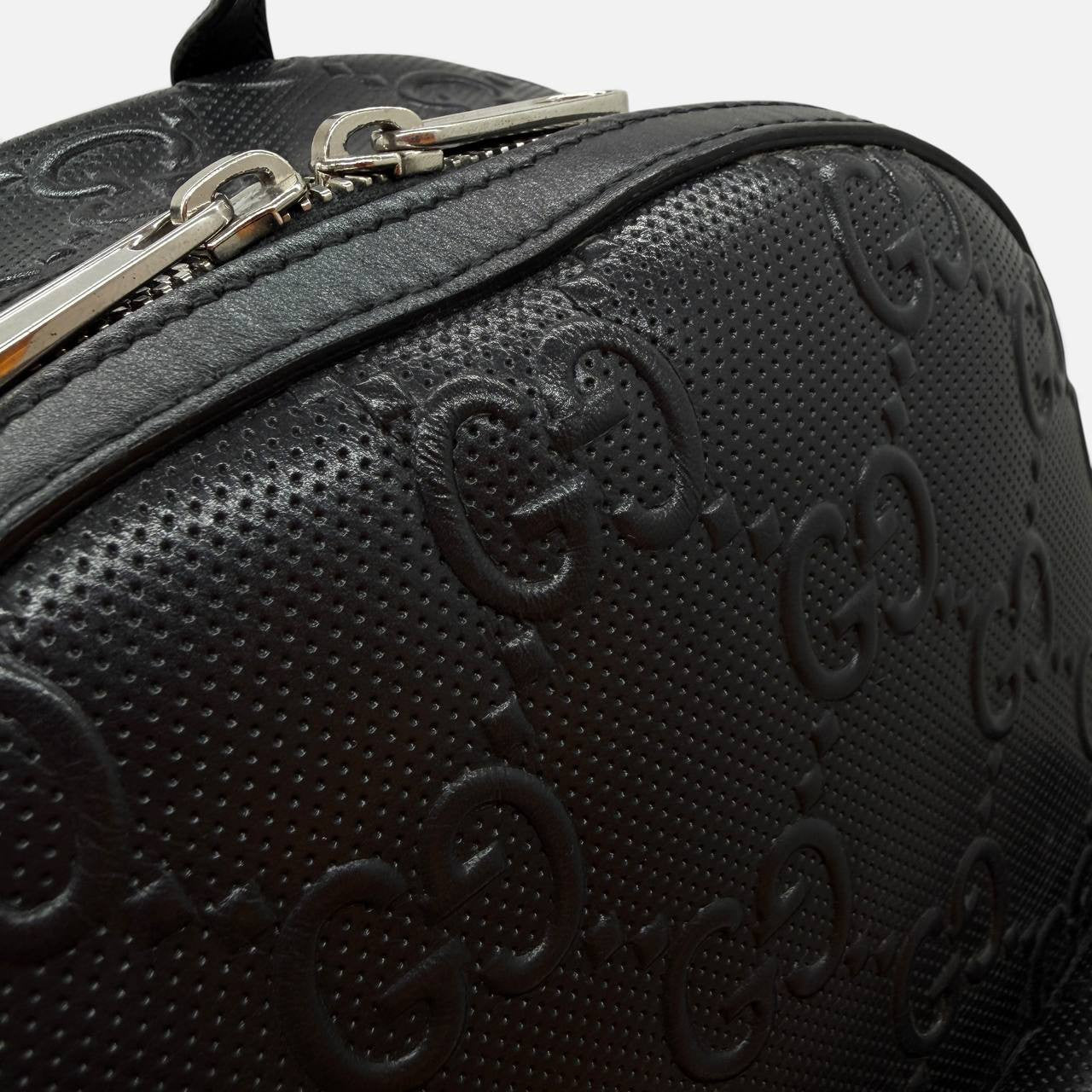 Zaino in pelle GG Embossed