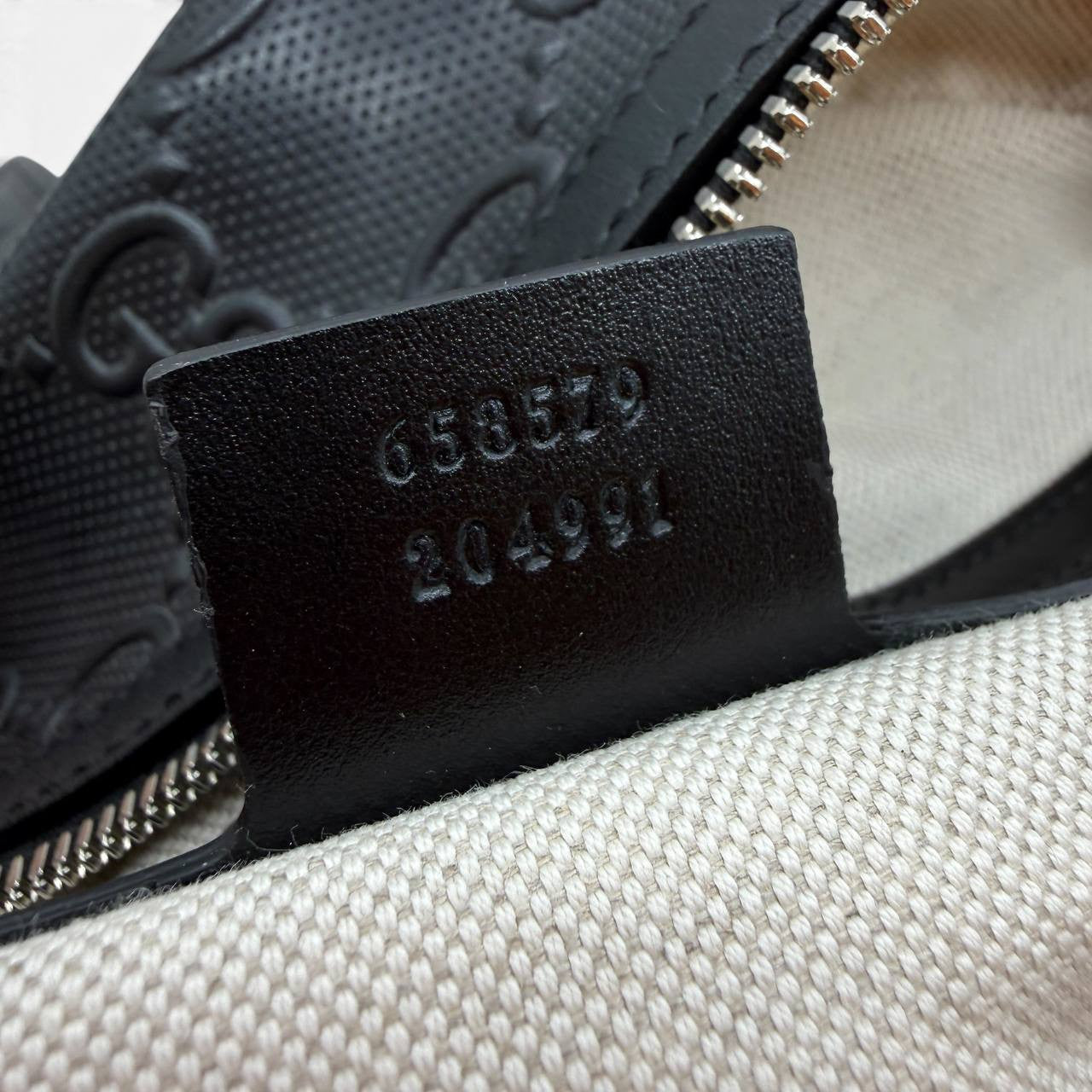 Zaino in pelle GG Embossed
